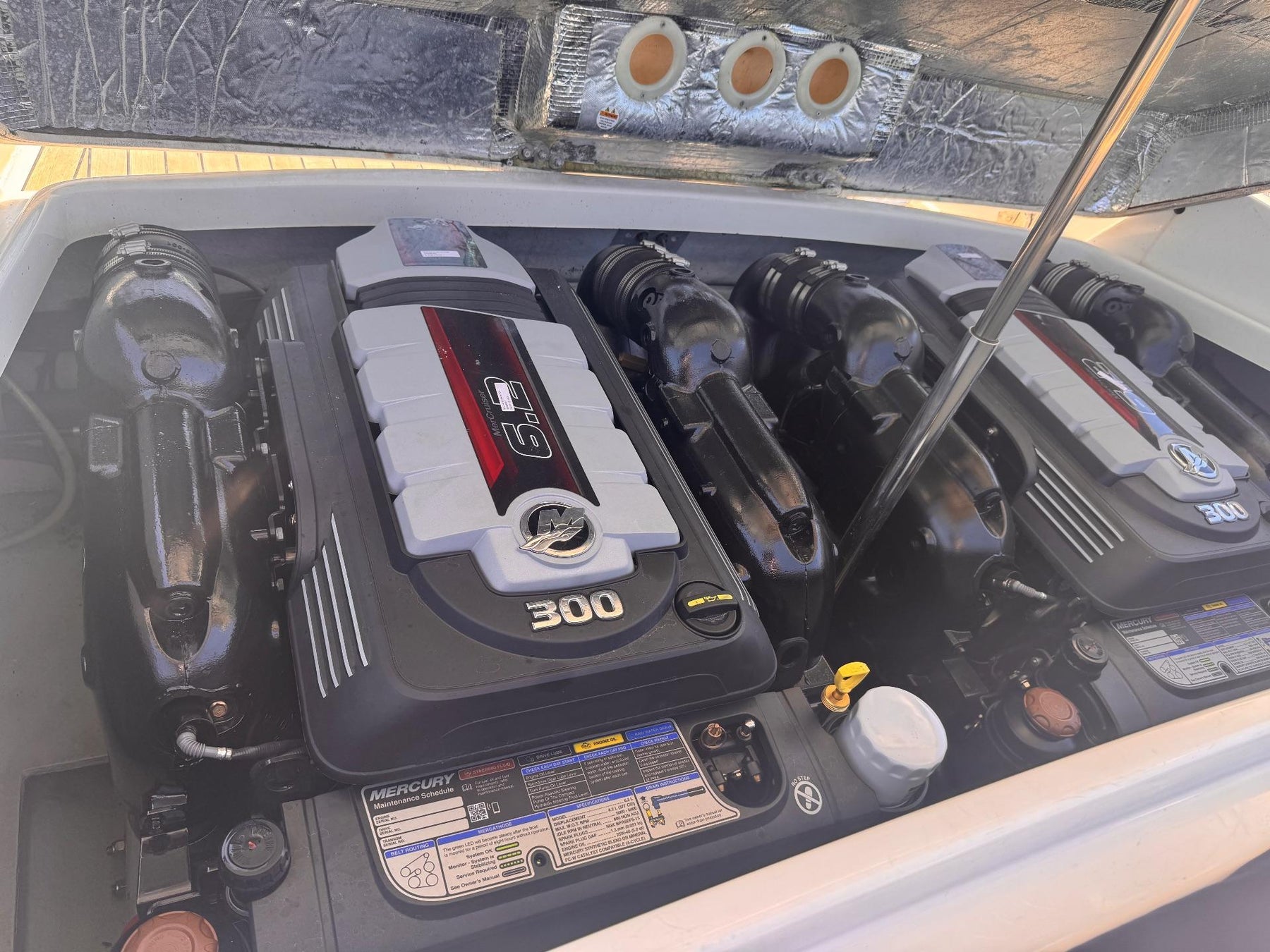 chris craft 28 Corsair