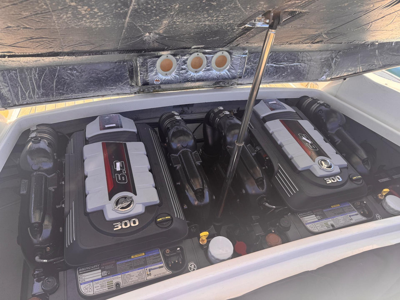 chris craft 28 Corsair - image 24