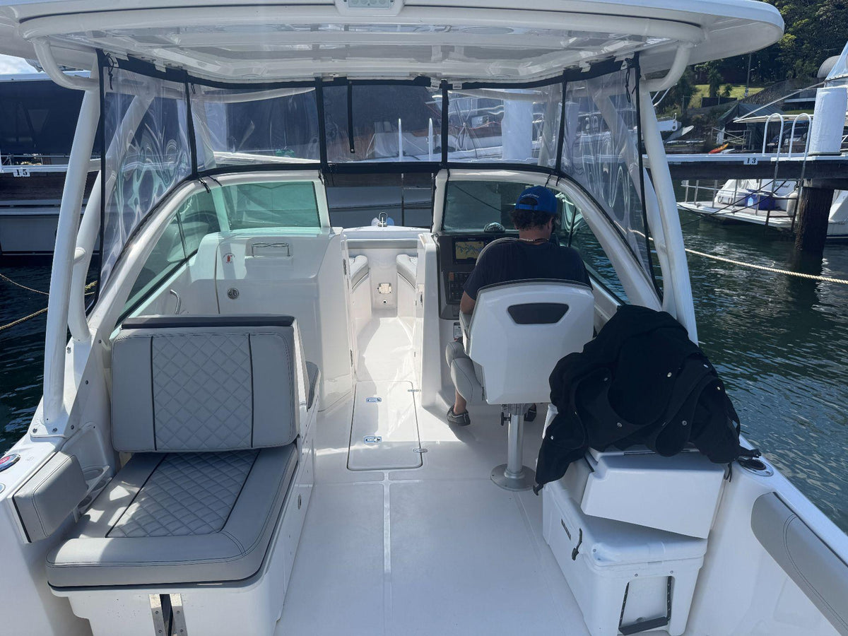 Pursuit 246 DC - image 18