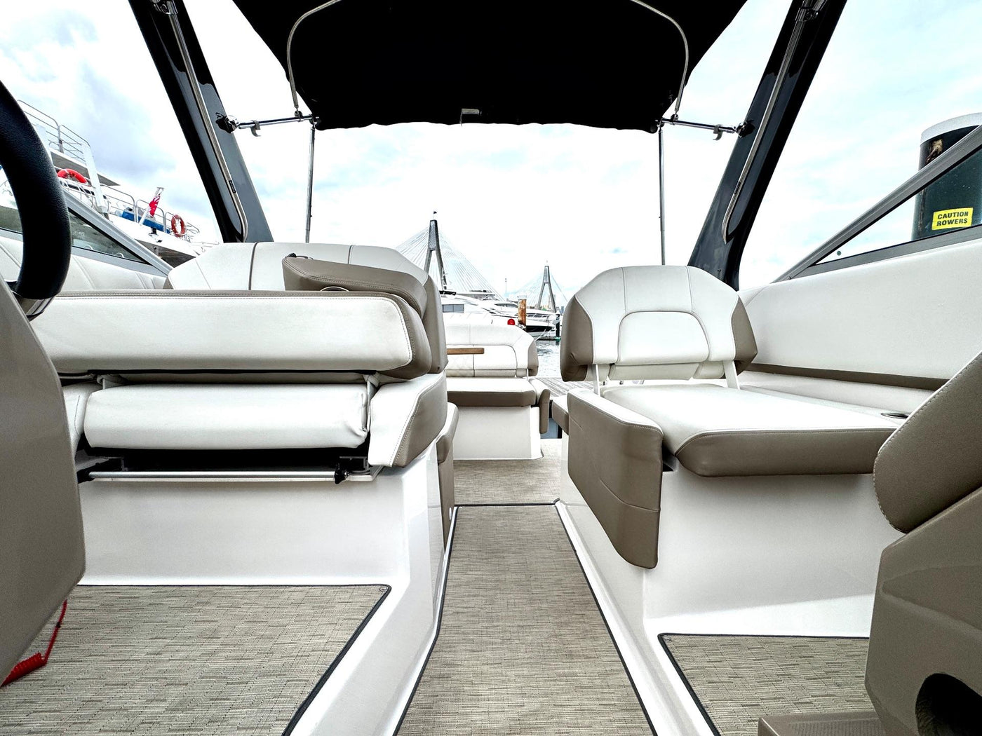 Regal 26 Express Cruiser - image 20