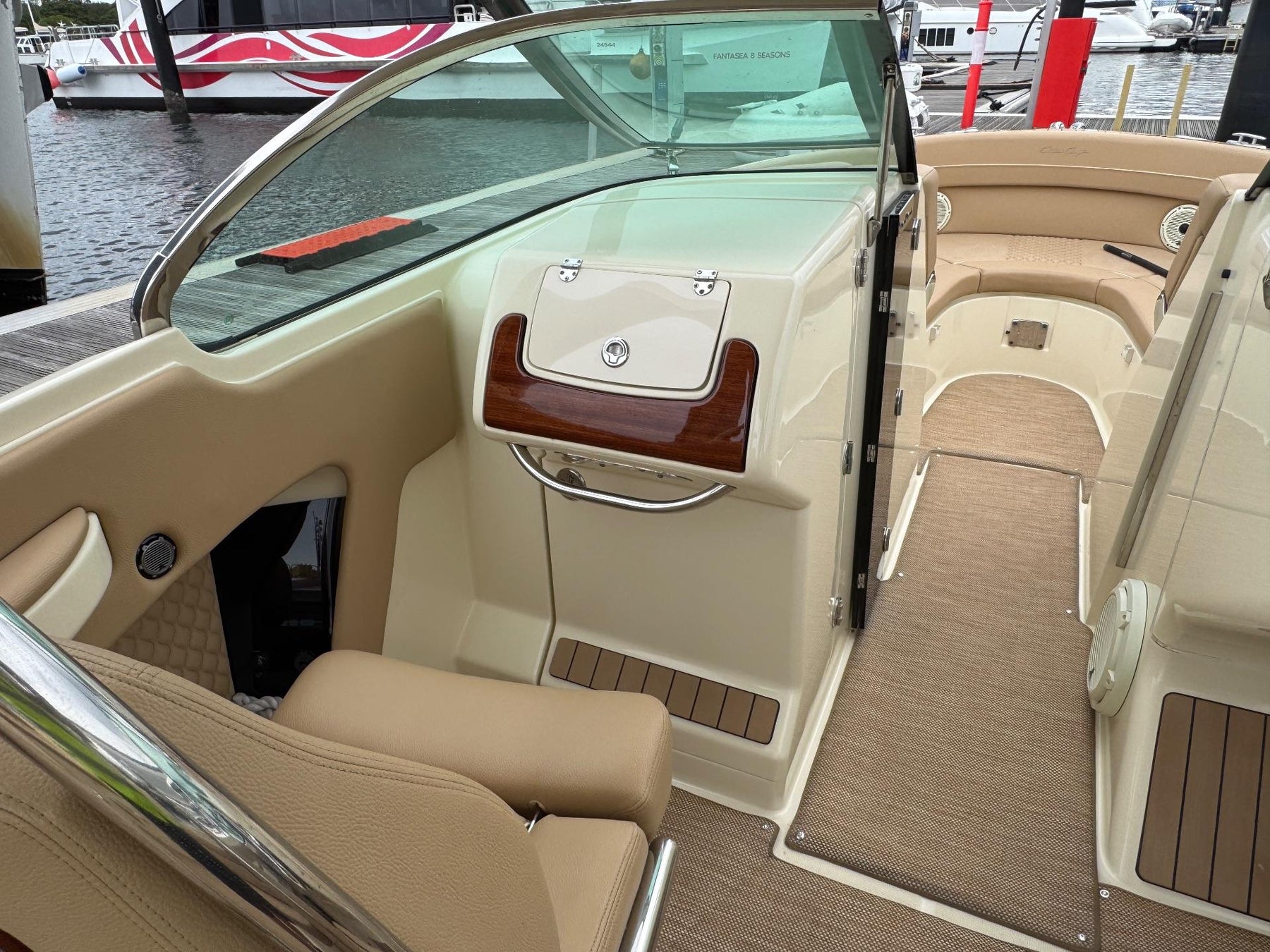 Chris Craft Launch 28 GT 2022