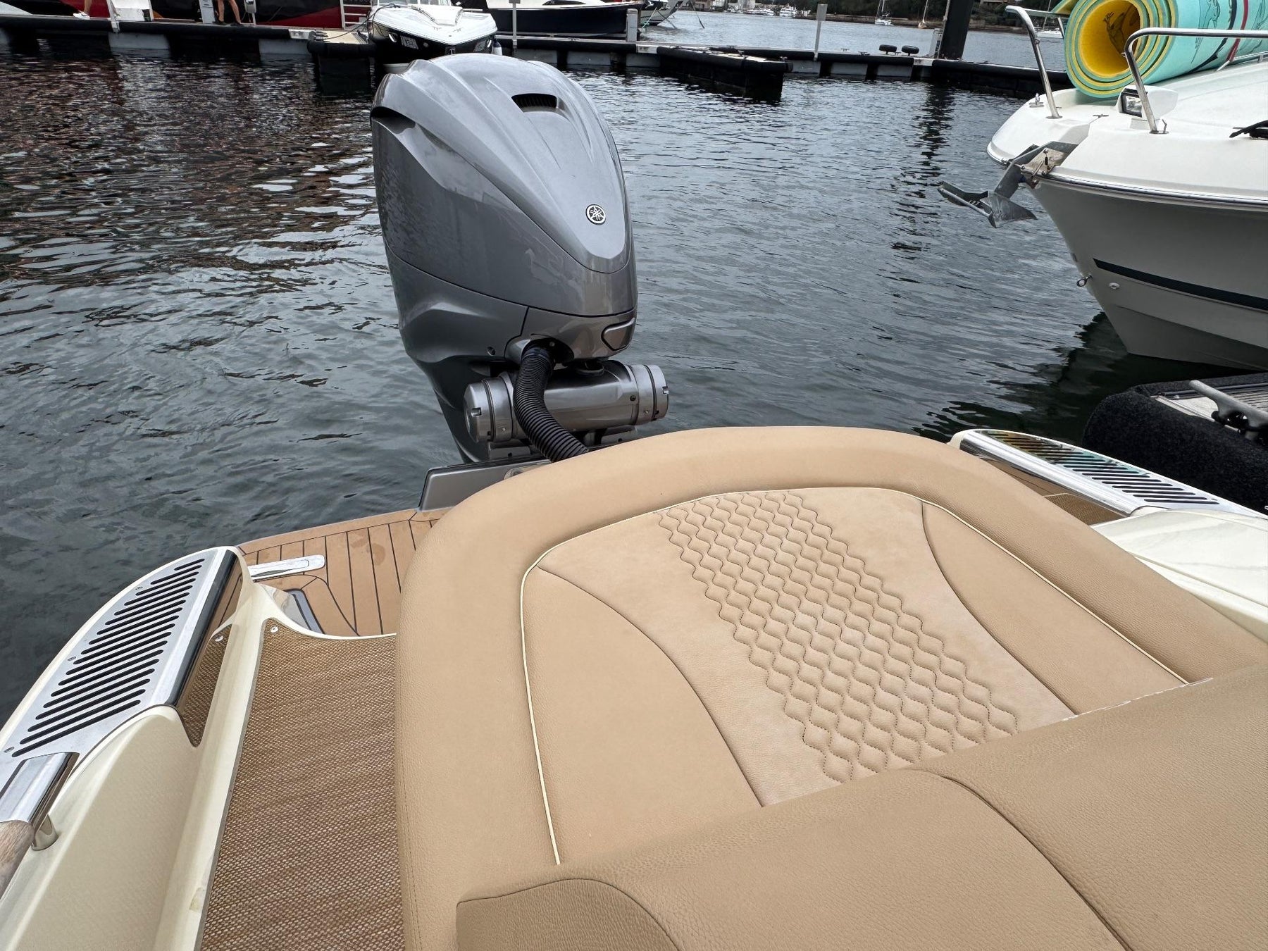 Chris Craft Launch 28 GT 2022