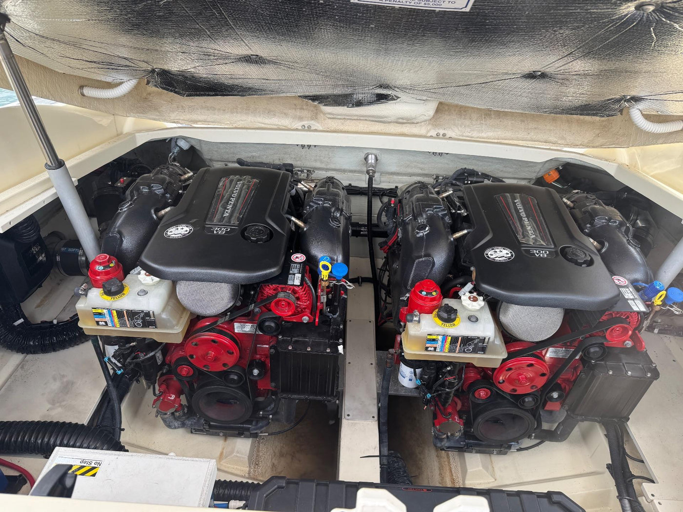 Chris Craft 34 Corsair - image 63