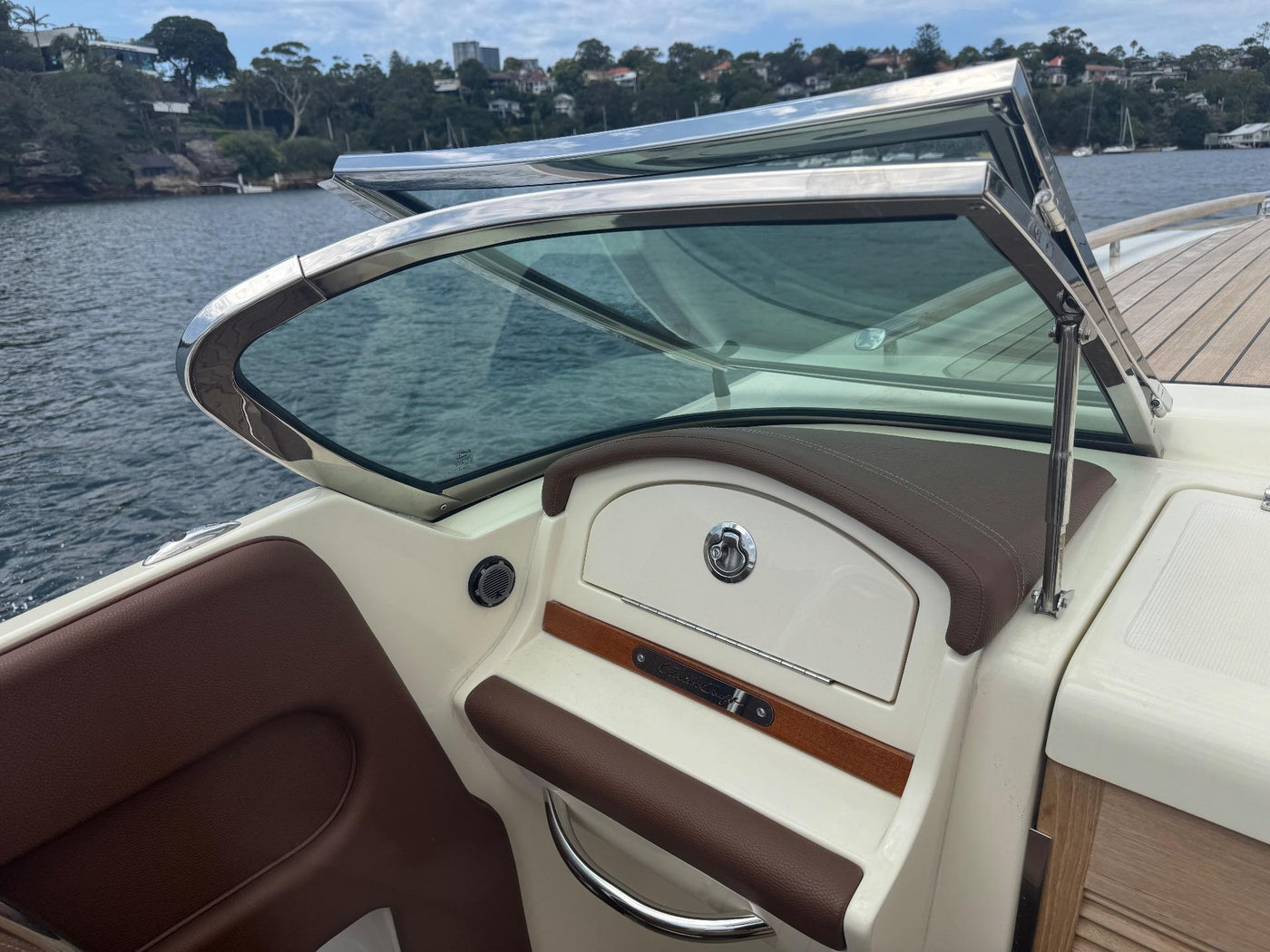 Chris Craft 34 Corsair - image 54