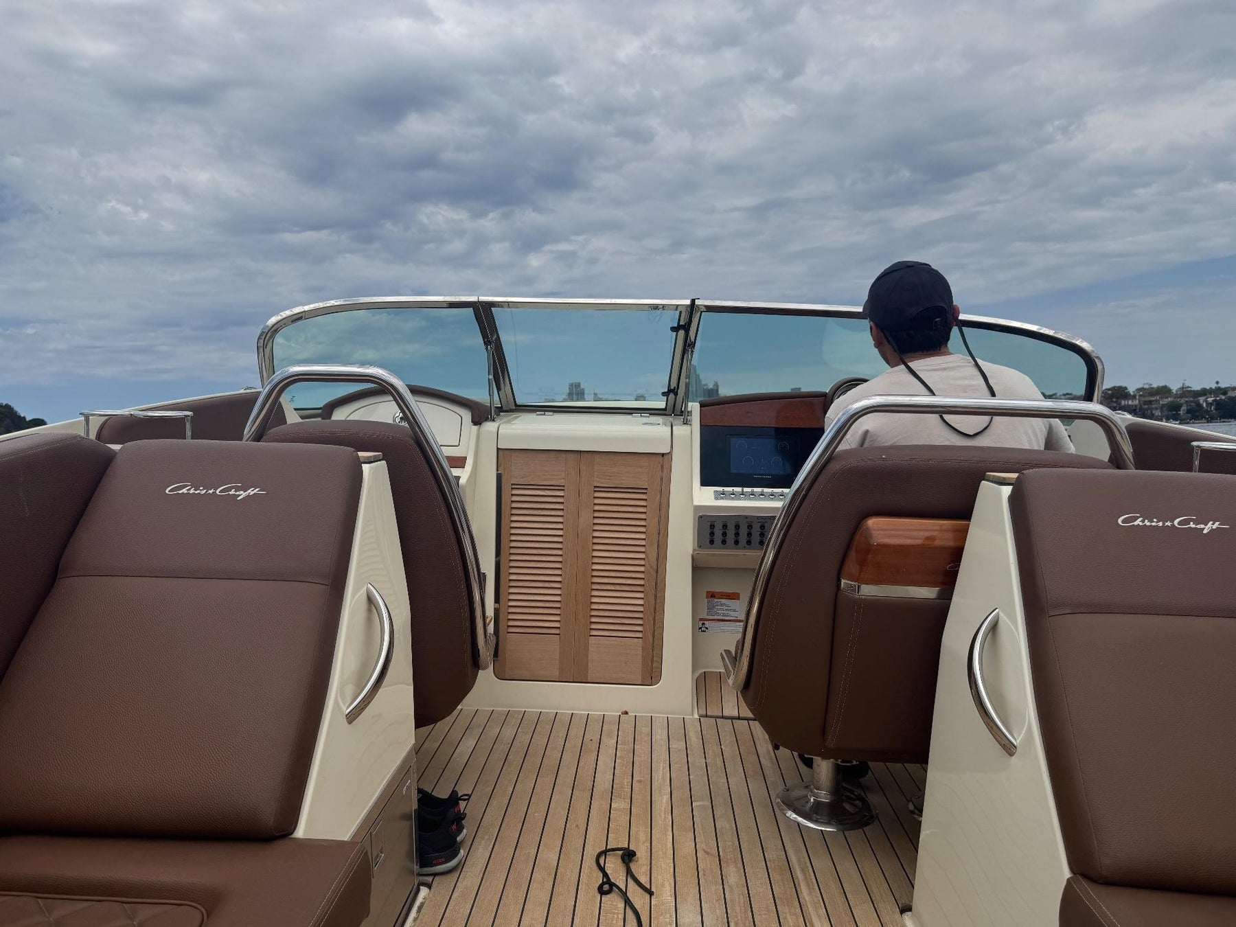 Chris Craft 34 Corsair