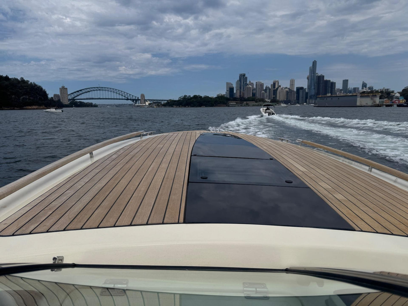 Chris Craft 34 Corsair - image 31