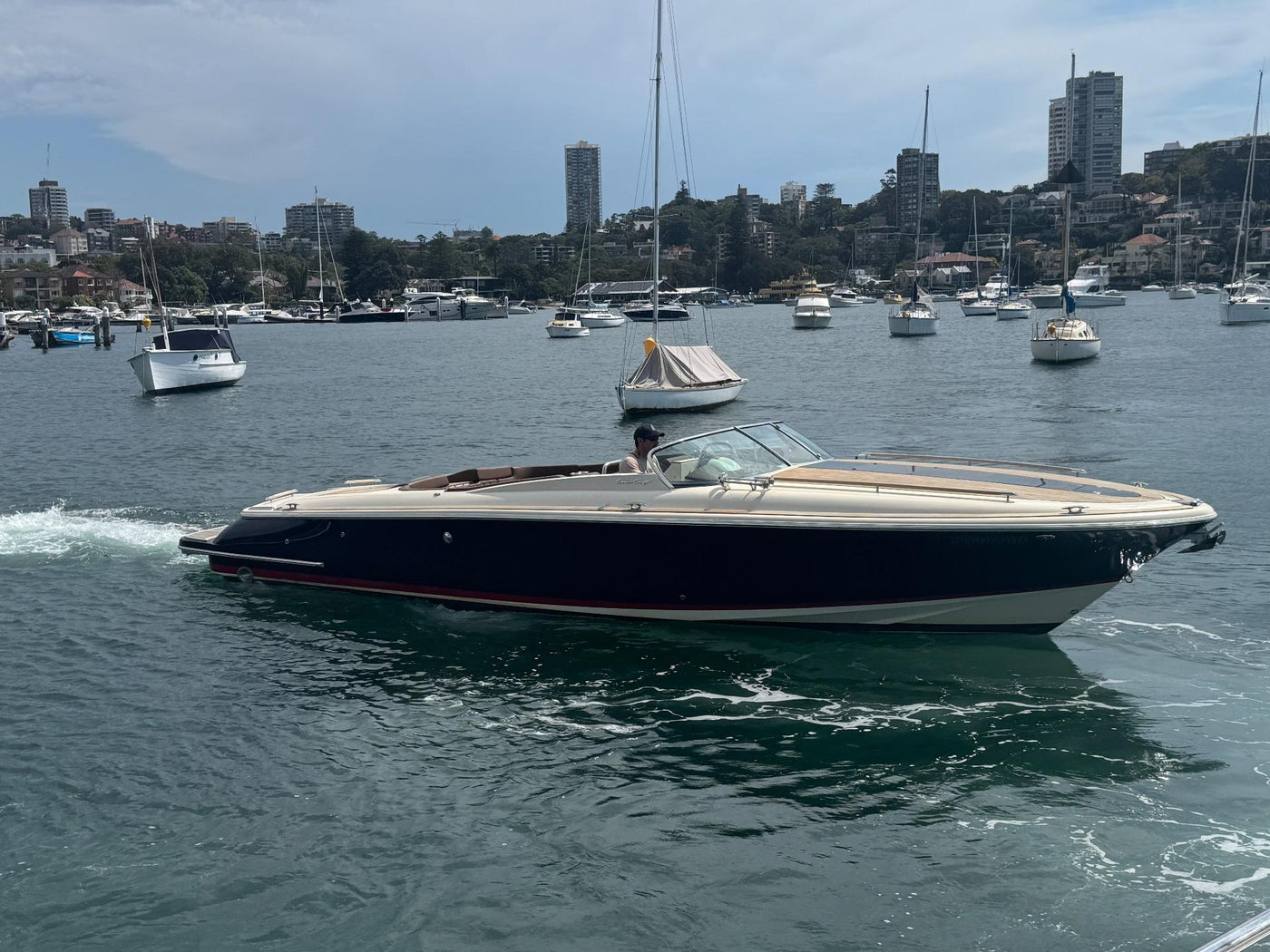 Chris Craft 34 Corsair - image 29