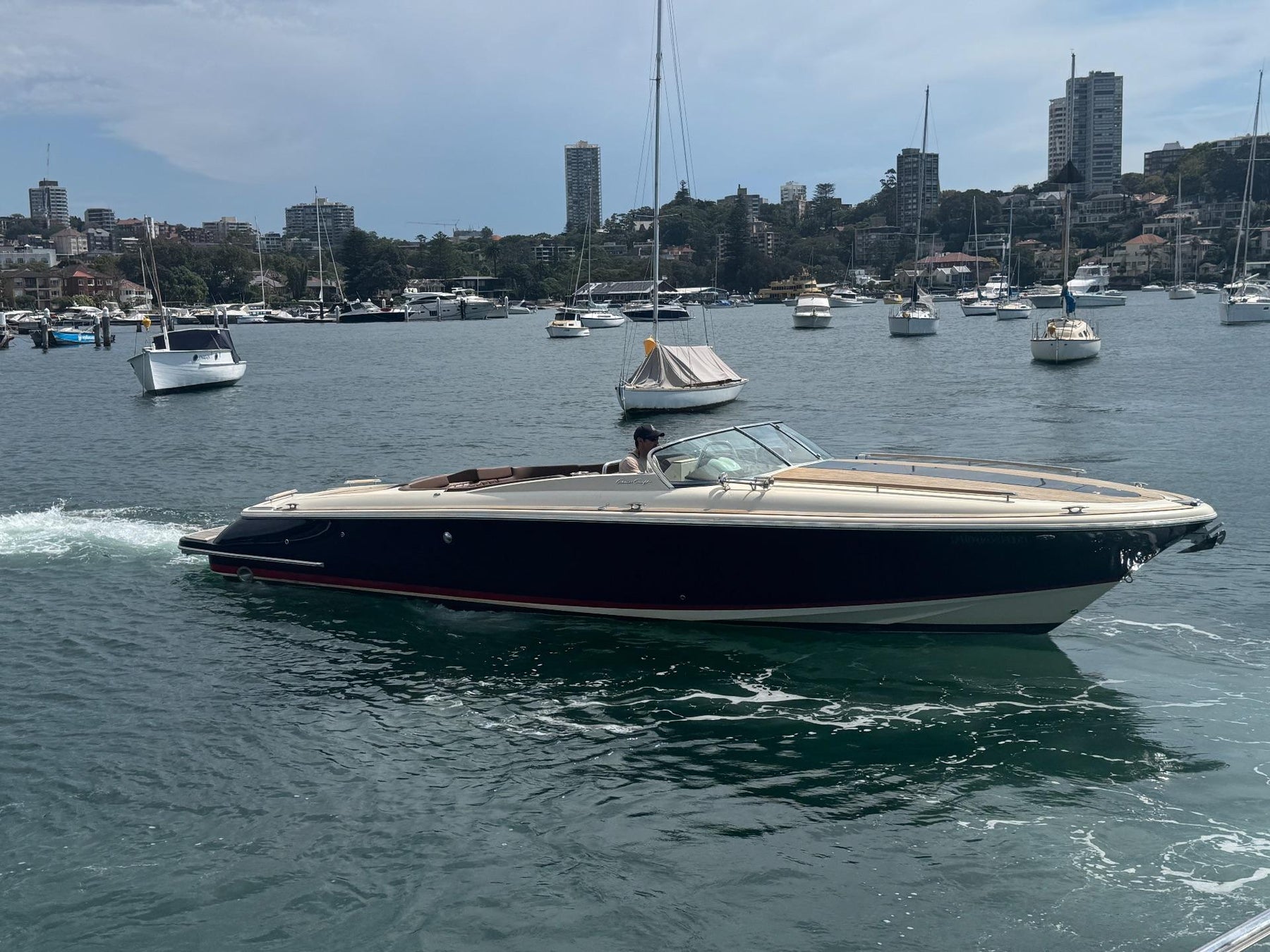 Chris Craft 34 Corsair