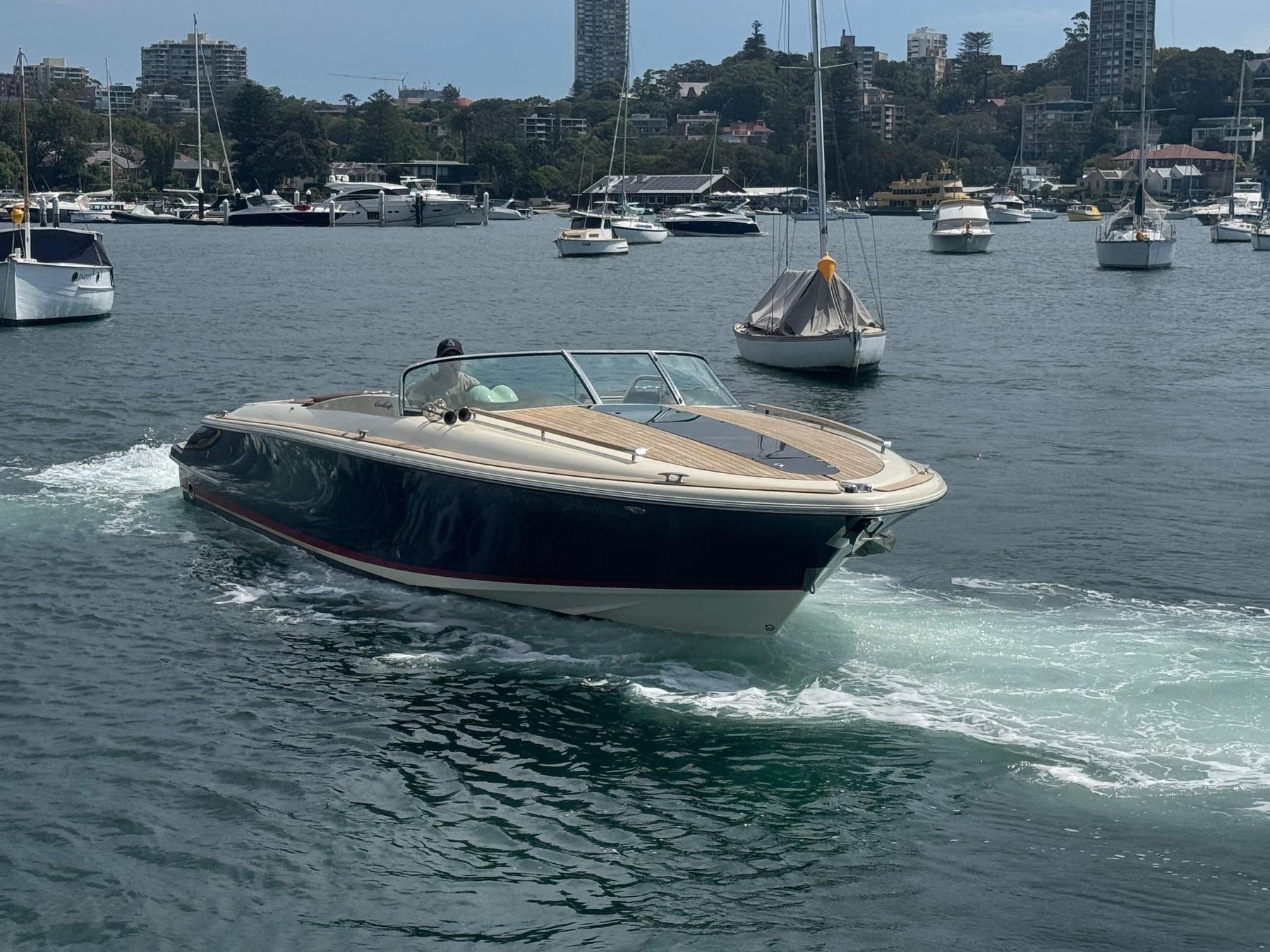 Chris Craft 34 Corsair