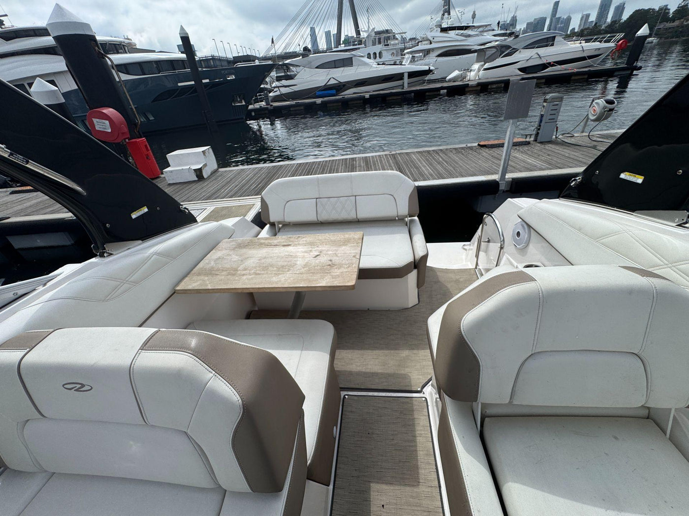 Regal 26 Express Cruiser - image 57