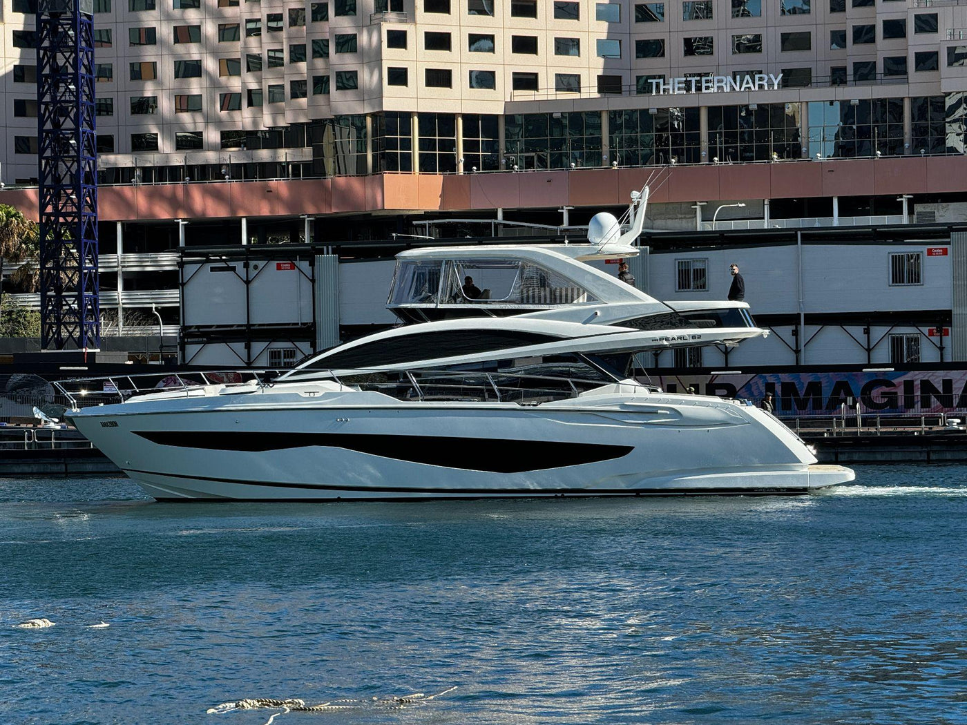 Pearl 62 2023 - image 2