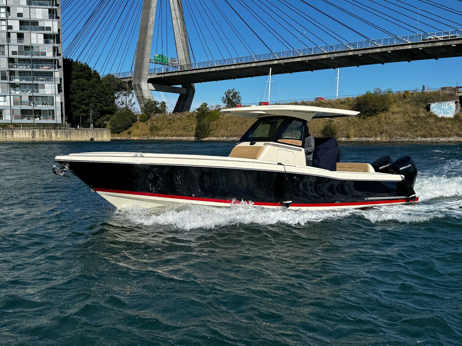 Chris Craft 30 Catalina