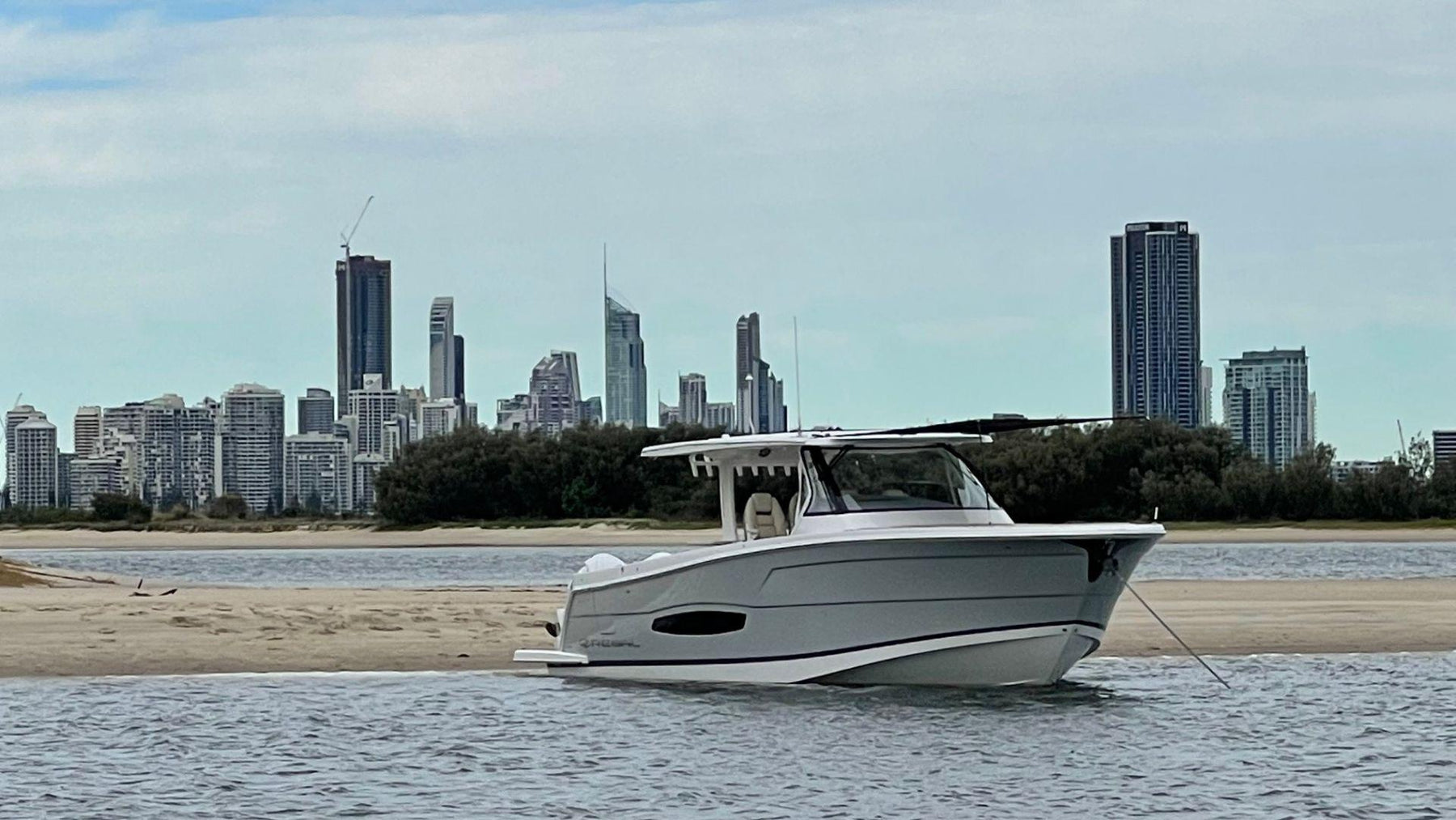 2025 REGAL 38 SAV