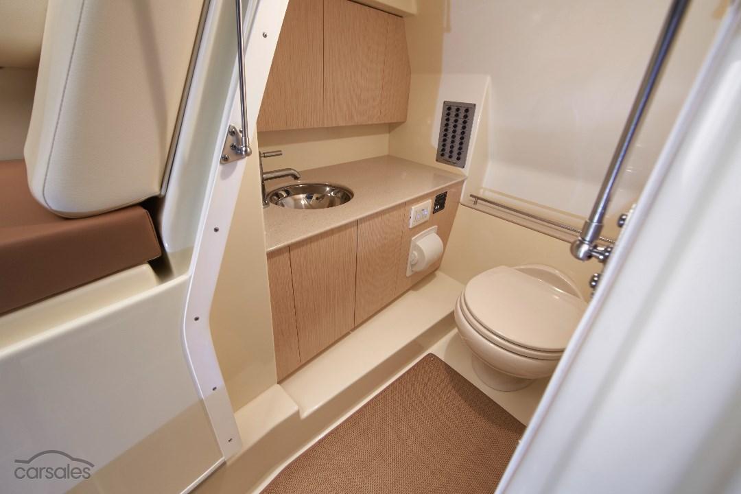 2025 CHRIS CRAFT CALYPSO 30 - image 11