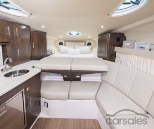 2025 REGAL 33 EXPRESS - image 29