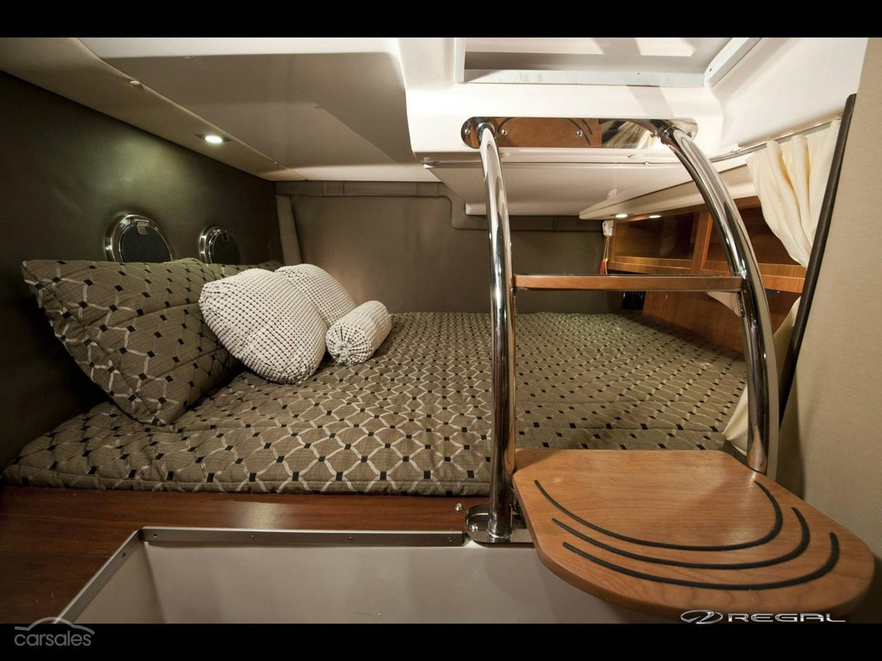 2023 Regal 28 Express