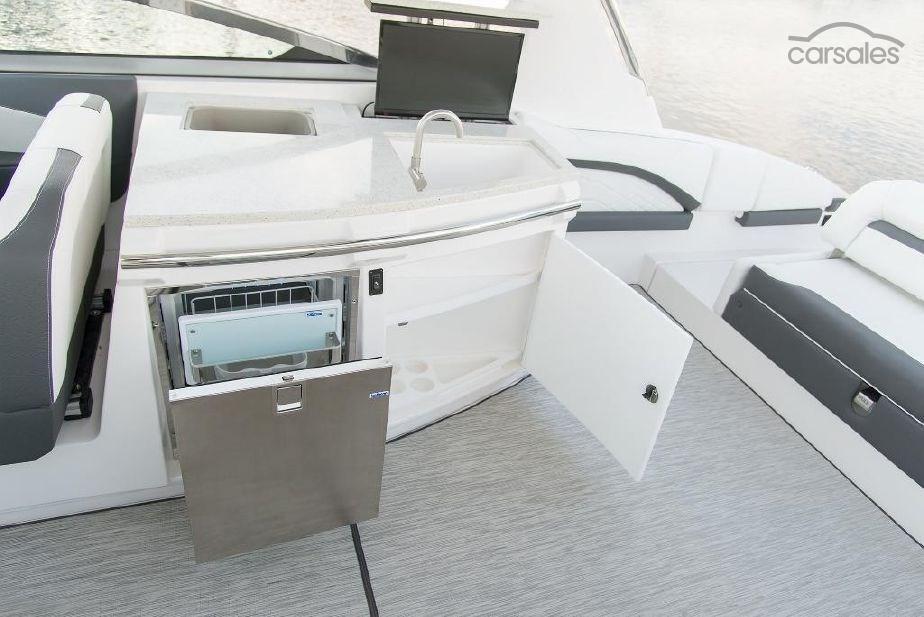 2027 Regal 33 OBX