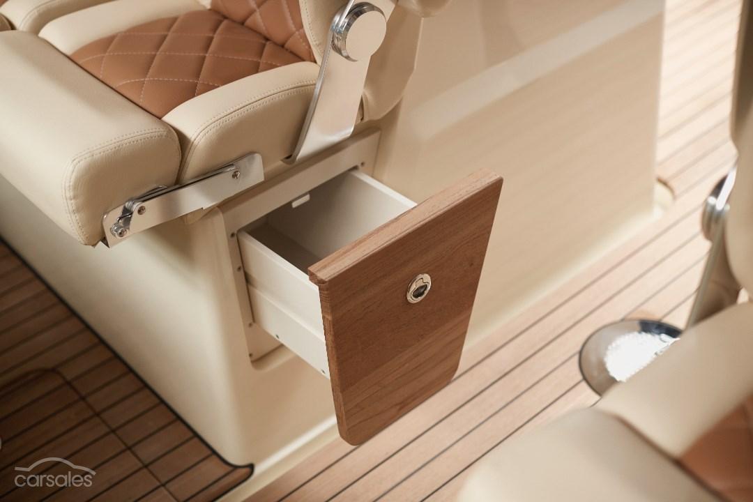 2025 CHRIS CRAFT CALYPSO 30