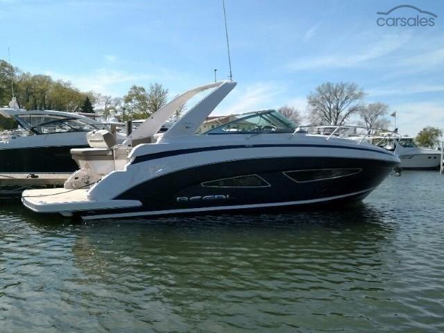 2025 REGAL 33 EXPRESS - image 3
