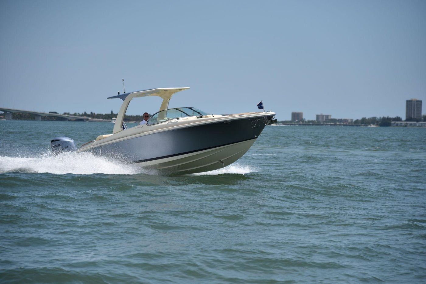 Chris Craft Launch 28GT - image 20