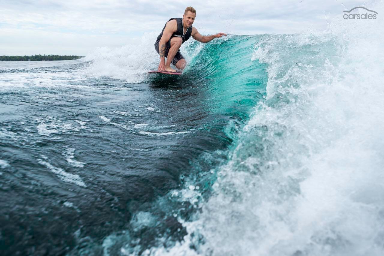 2023 Regal LS2 Surf
