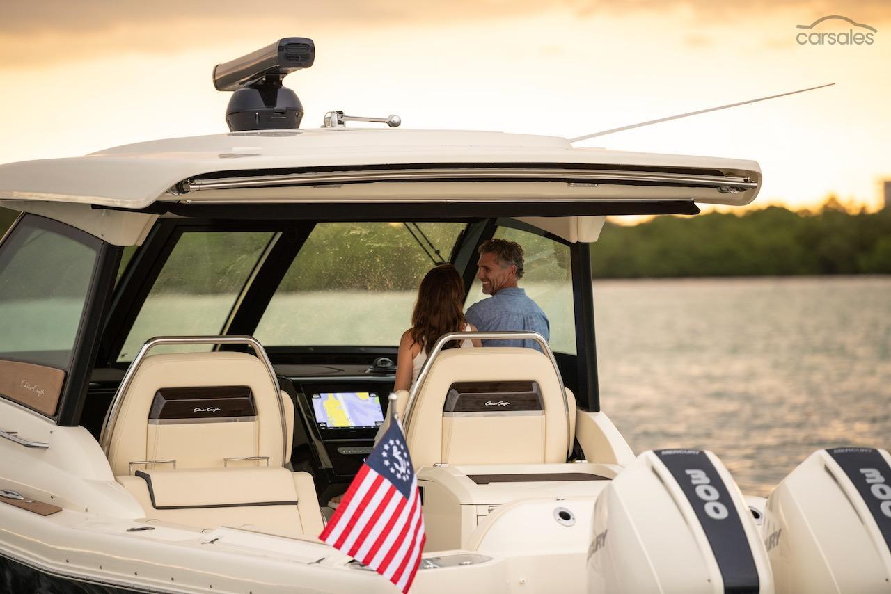 2025 Chris Craft Calypso 35 - image 3