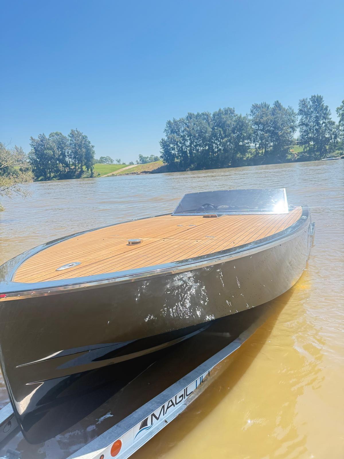 Frauscher 717GT - image 36