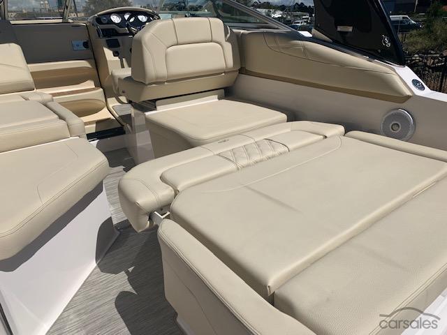 2022 REGAL 26 EXPRESS