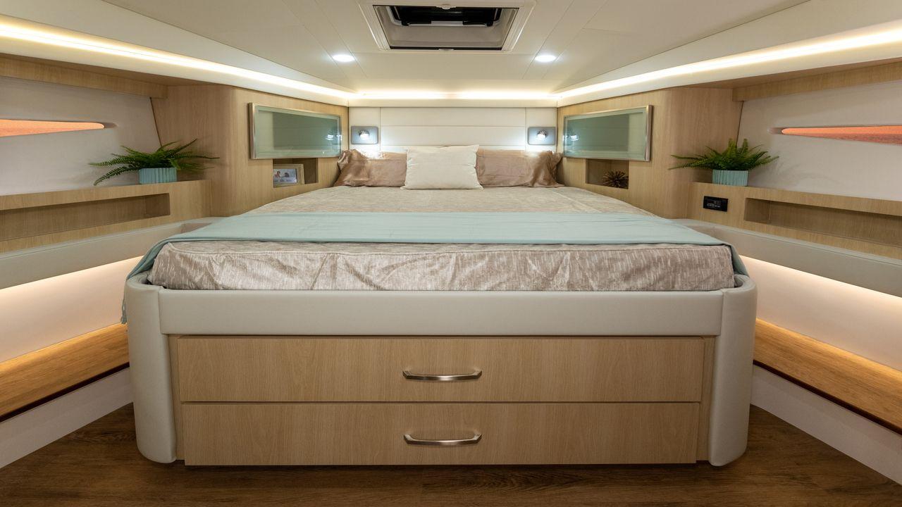 Regal 42 XO - image 55