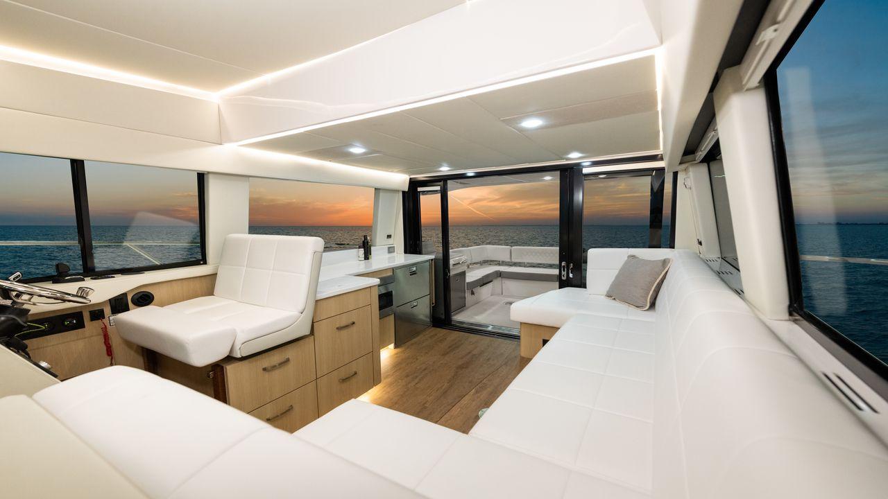 Regal 42 XO - image 53