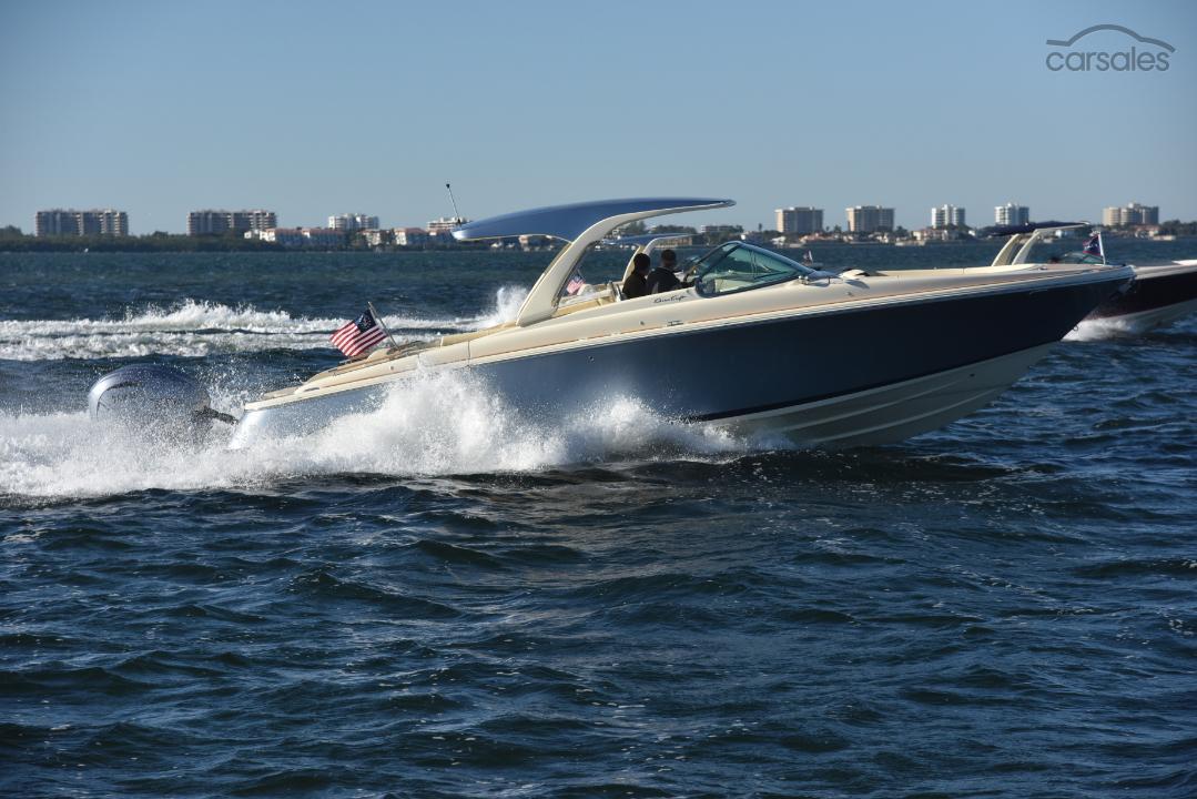2025 CHRIS CRAFT LAUNCH 35 GT