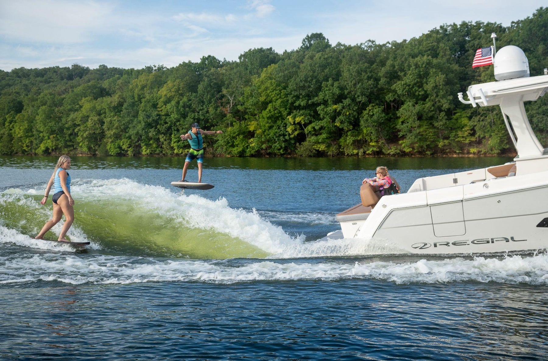 regal 38 SAV Surf