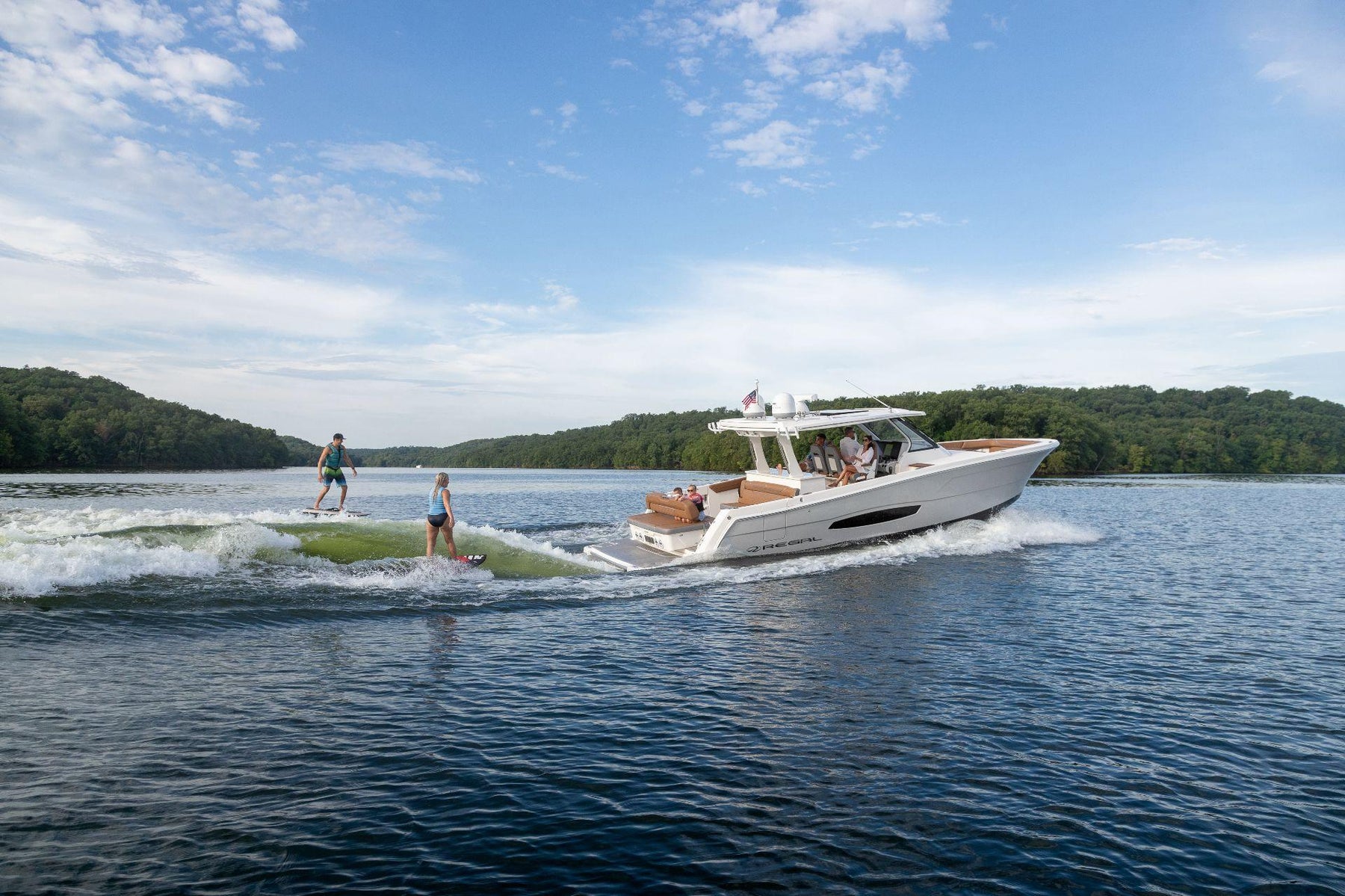regal 38 SAV Surf
