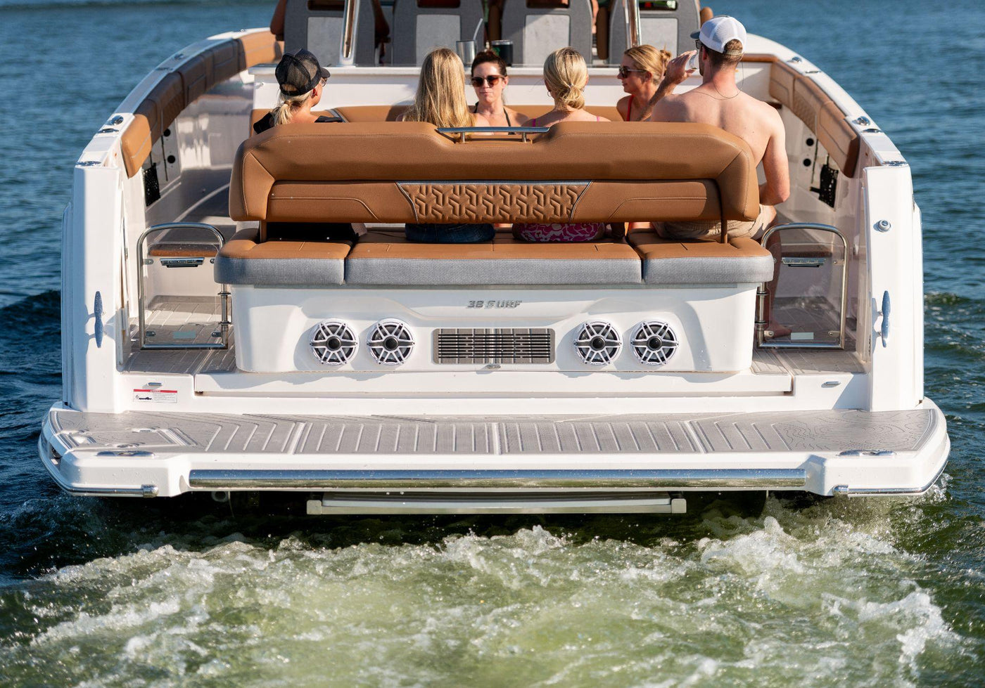 regal 38 SAV Surf - image 35