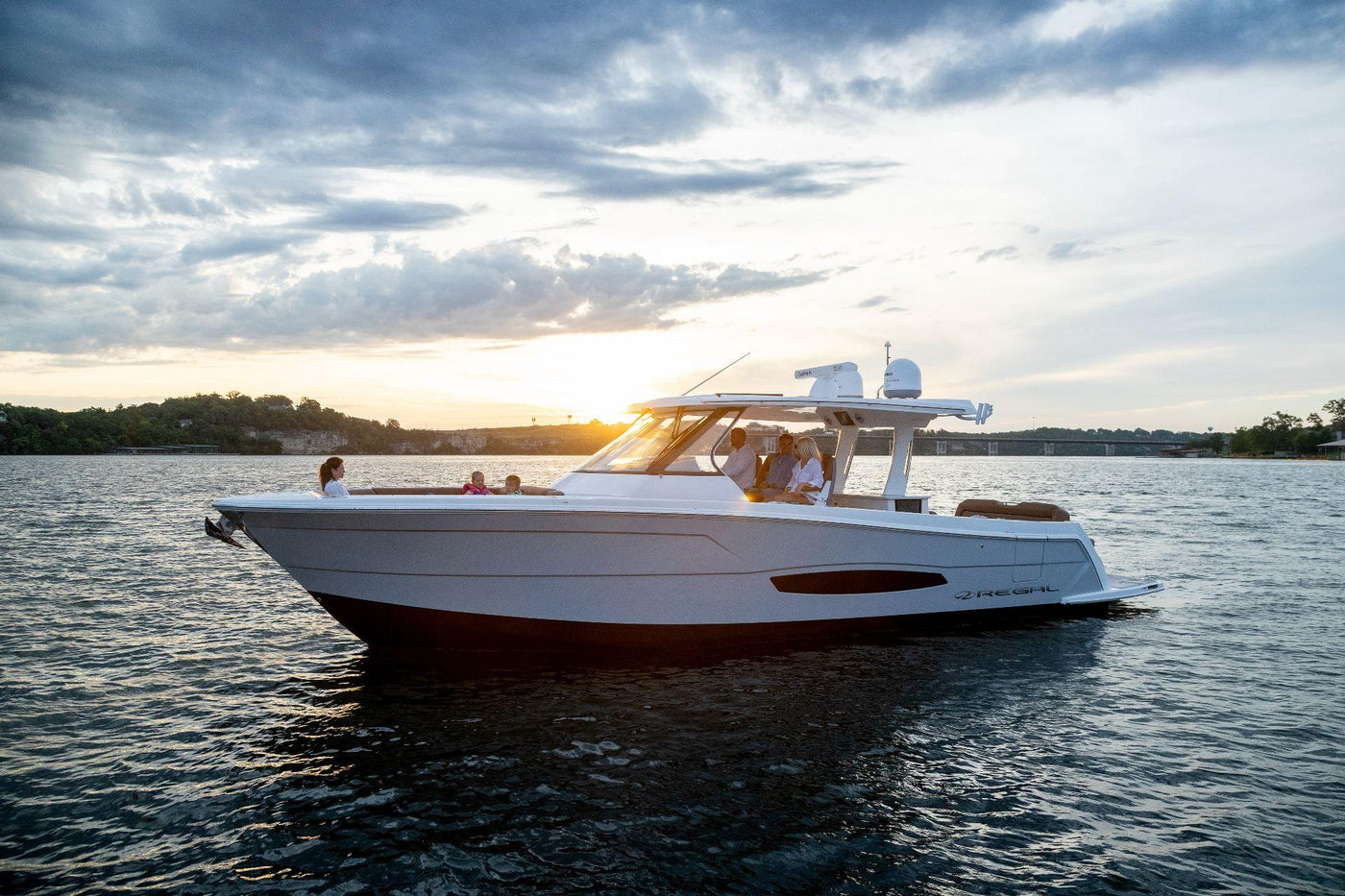 regal 38 SAV Surf - image 82