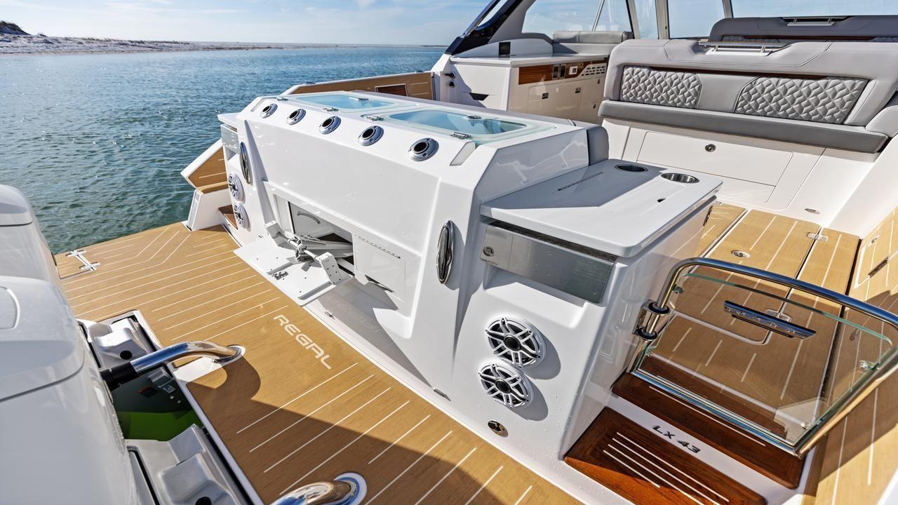 Regal LX43