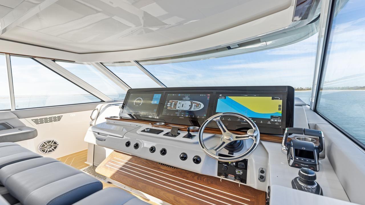 Regal LX43 - image 116