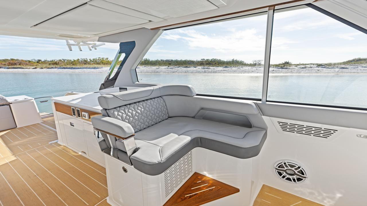 Regal LX43 - image 147