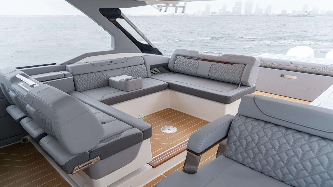 Regal LX43 - image 29