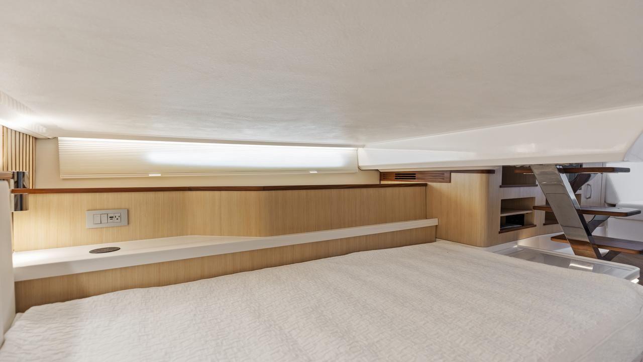 Regal LX43 - image 60
