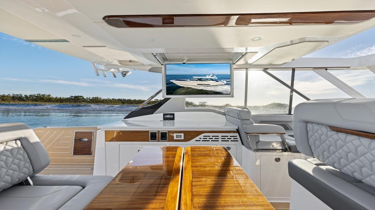 Regal LX43