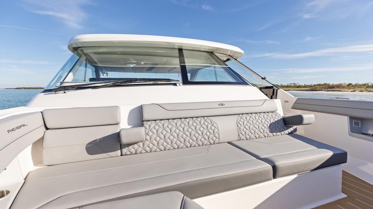 Regal LX43 - image 129