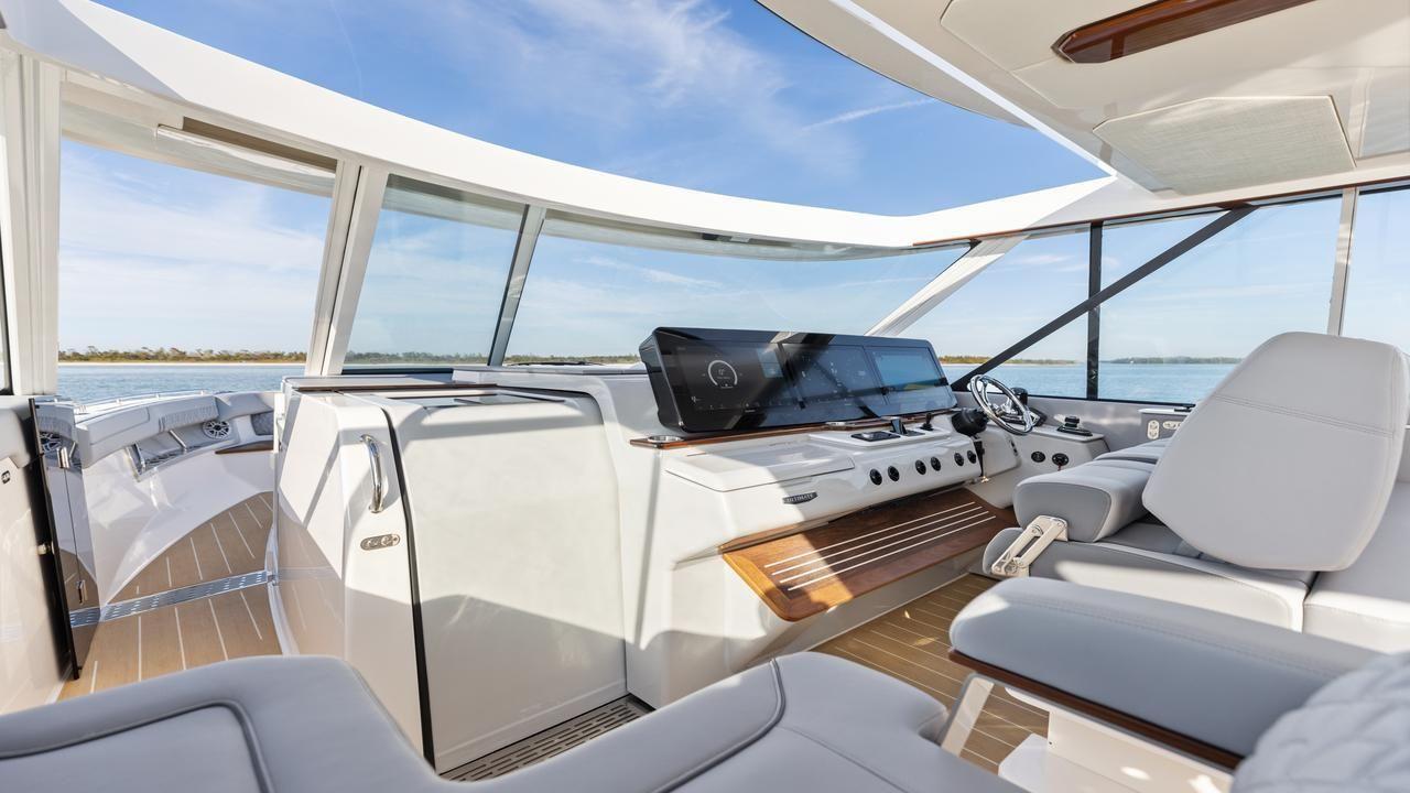 Regal LX43