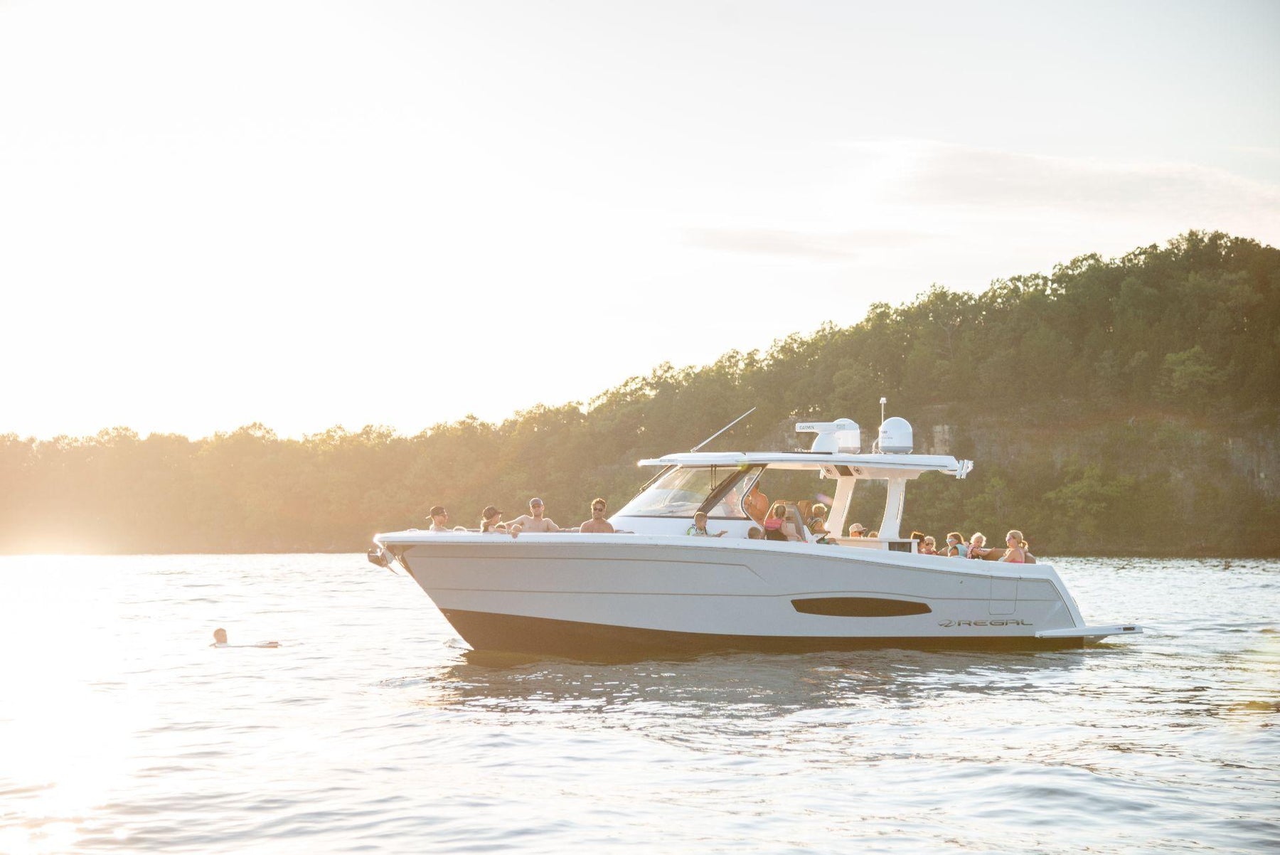 regal 38 SAV Surf